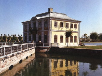 Marly Palace named after Marly-le-Rois, the King of France's hunting lodge which Peter the Great visited on a tour of Europe in 1717